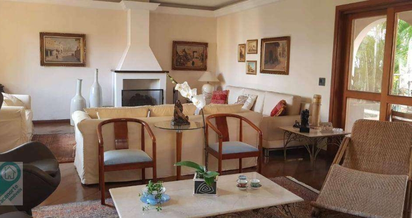Casa Térrea em Excelente Condomínio, 4 Dorms C/ Piscina!