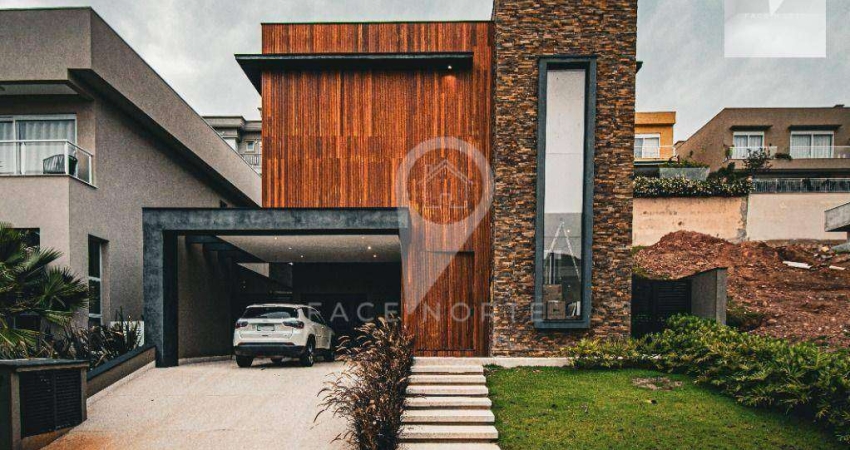 Casa Nova em Alphaville-SP, 4 Suítes em um dos Melhores Condomínios do País!