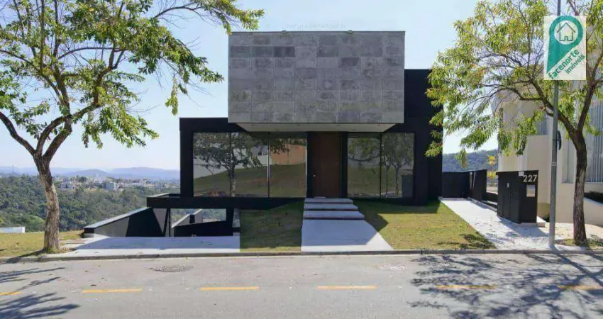 Casa nova c/ 5 suítes, excelente iluminação natural, espaço gourmet completo c/ piscina aquecida!