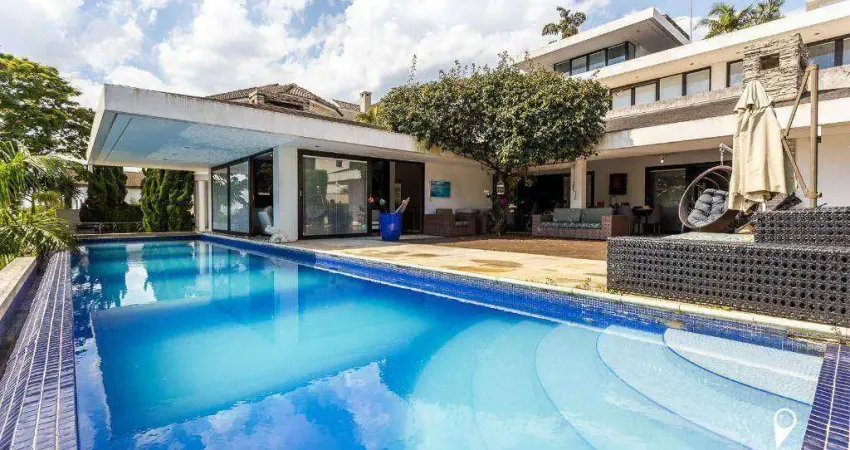 Linda mansão exclusiva em alphaville c/ vista para mata com 4 dormitórios à venda, 650 m² - alphaville 8 - sp