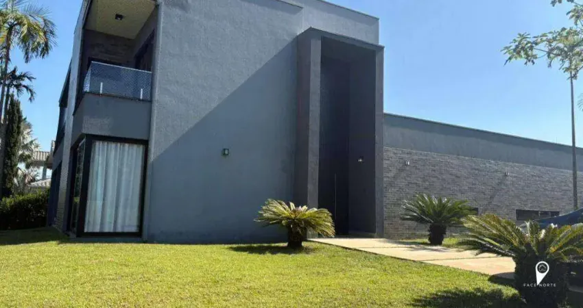 Casa de esquina, mobiliada, arquitetura fantástica, lago azul golfe clube!