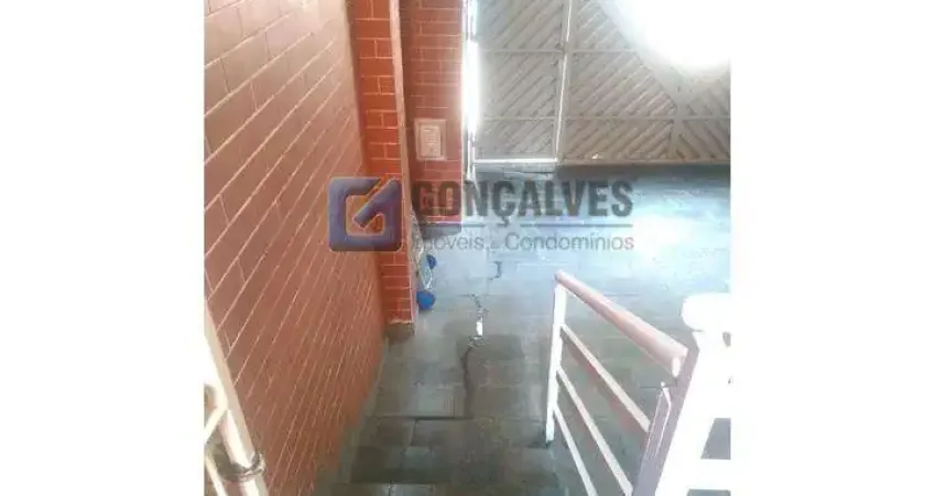 Sobrado à venda no bairro jardim petroni em são bernardo do campo/sp, com 139,8m² e 04 quartos.