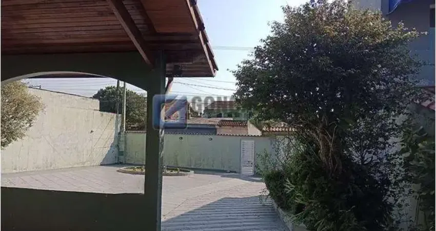 Casa com 2 quartos à venda na LOURIVAL FAUSTO MUNIZ, R, Jardim Corumbá, Itanhaém