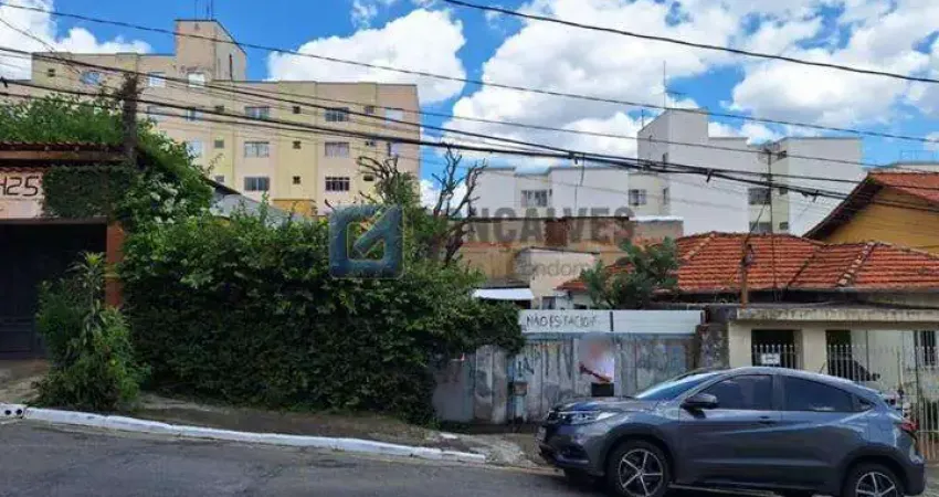 Terreno à venda na DAS MANGUEIRAS, R, Cerâmica, São Caetano do Sul