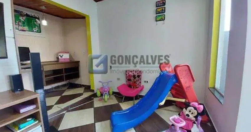 Casa com 2 quartos à venda na Rua São Jorge, Jardim Thelma, São Bernardo do Campo