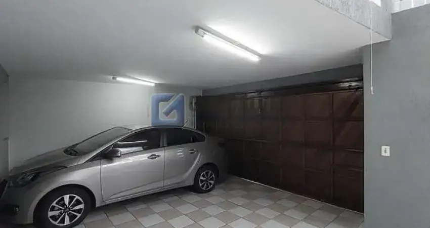 Casa com 4 quartos à venda na Rua Itatinga, Parque Jaçatuba, Santo André