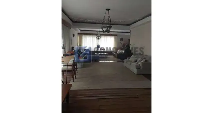 Casa com 4 quartos à venda na PRINCESA IZABEL, AL, Nova Petrópolis, São Bernardo do Campo