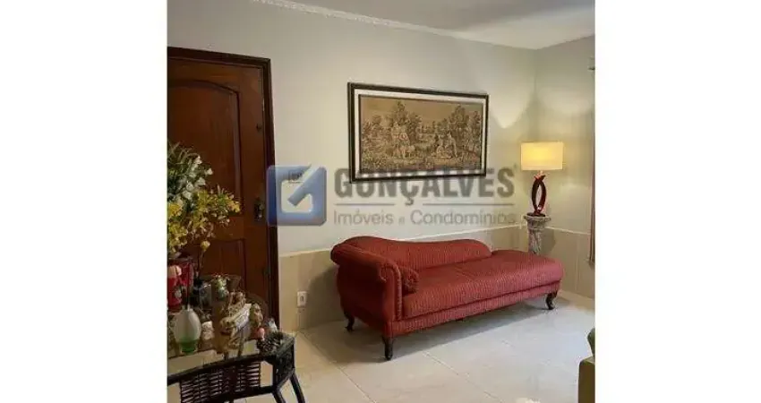 Casa 2 dormitórios sendo 1 suite, 235 mts² na vila camilopolis em santo andré.