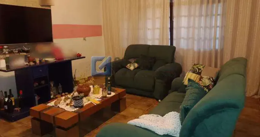 Casa com 6 quartos à venda na LUZIA DA COSTA BATISTA, R, Alvarenga, São Bernardo do Campo