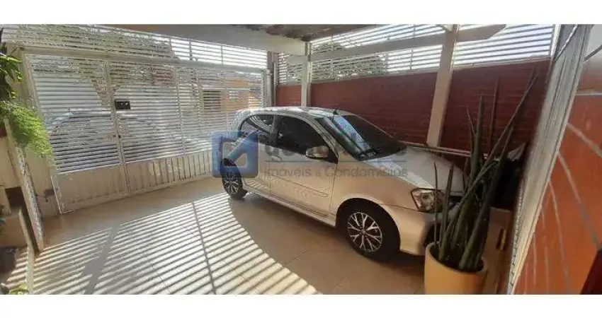 Casa com 3 quartos à venda na Rua Timbaúba, Vila Arapuã, São Paulo