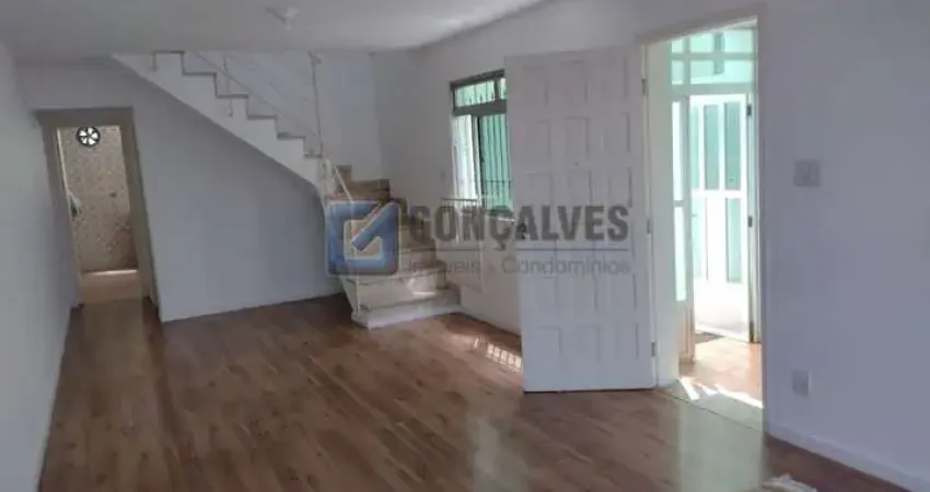 Sobrado 3 dormitórios sendo 1 suite, 170 mts² no bairro parque jaçatuba em santo andré