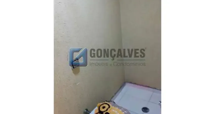 Sobrado à venda no bairro vila vivaldi em são bernardo do campo/sp, com 150m² e 3 quartos sendo 1 suíte.