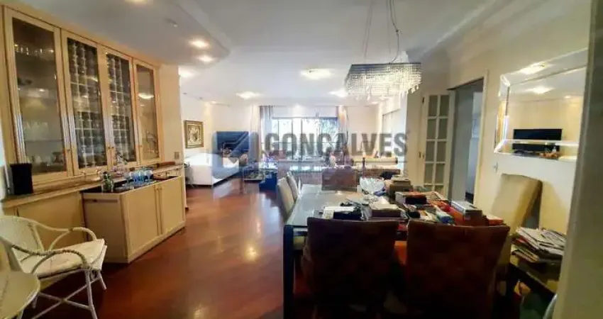 Apartamento com 4 quartos à venda na JOSE BENEDETTI, R, Santo Antônio, São Caetano do Sul