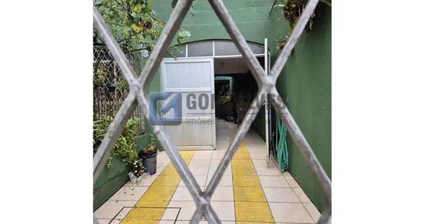 Sobrado 4 dormitórios sendo 1 suite, 290 mts² no bairro nova petropolis em são bernardo do campo.