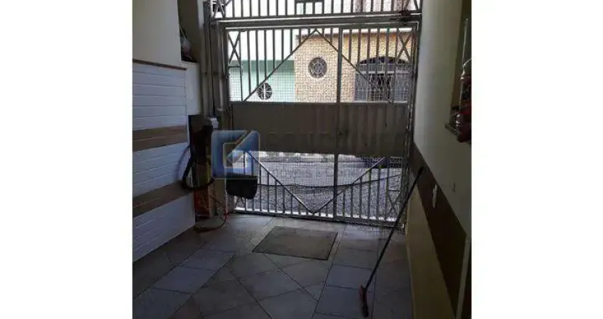 Sobrado 3 dormitórios sendo 1 suite, 104 mts² no bairro santa terezinha em santo andré.