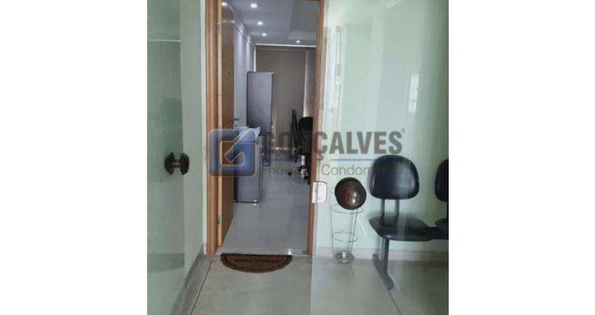 Sala comercial com 1 sala à venda na SENADOR FLAQUER, R, Centro, Santo André