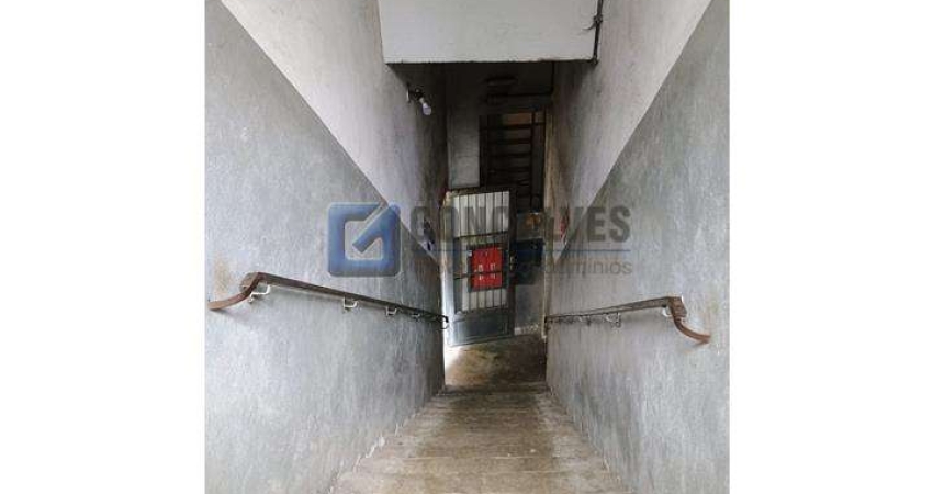 Sala comercial à venda na ALTINO ARANTES, R, Canhema, Diadema