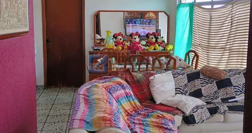 Sala comercial à venda na Rua Altino Arantes, Canhema, Diadema