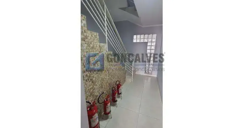 Apartamento com 2 quartos à venda na Rua Antuérpia, Utinga, Santo André