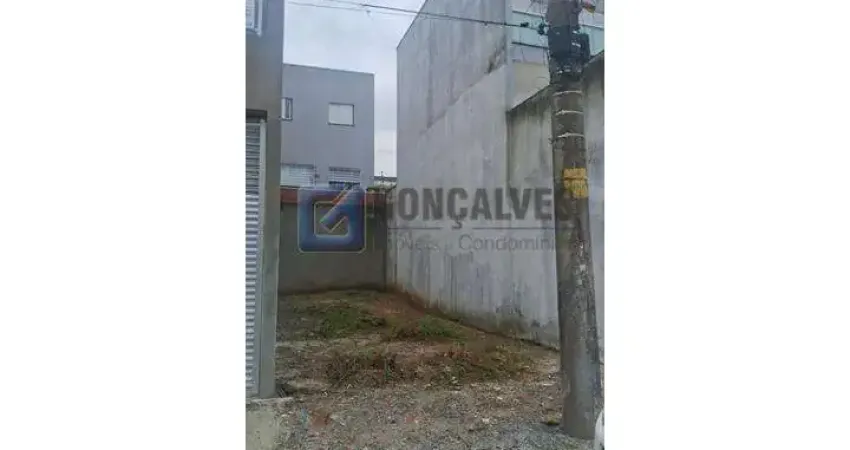 Terreno à venda na LAERCIO DE PAULA ROSA, R, Alves Dias, São Bernardo do Campo