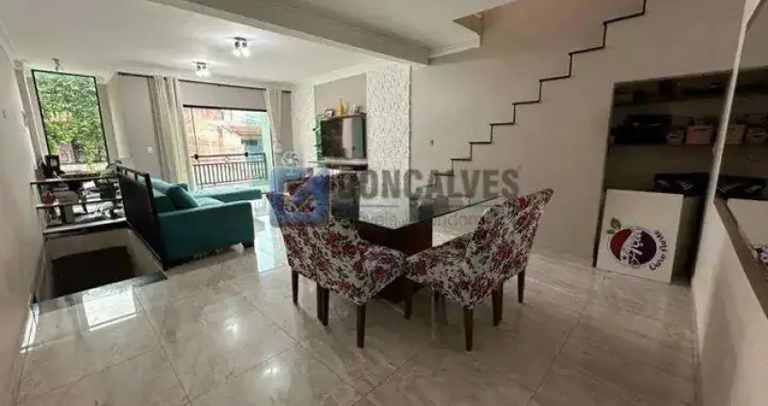 Casa com 3 quartos à venda na DOS COMETAS, R, Cooperativa, São Bernardo do Campo