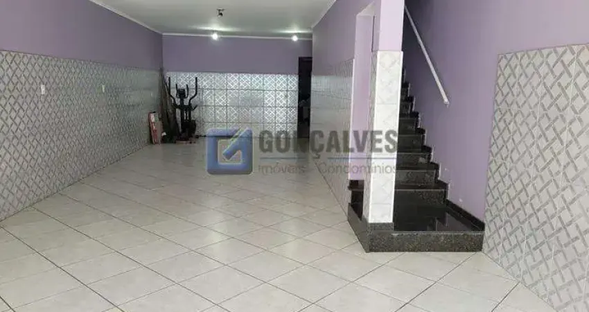 Casa com 3 quartos à venda na MARIA NICOLINA BELLUCCE PIATTO, R, Parque Selecta (Montanhão), São Bernardo do Campo