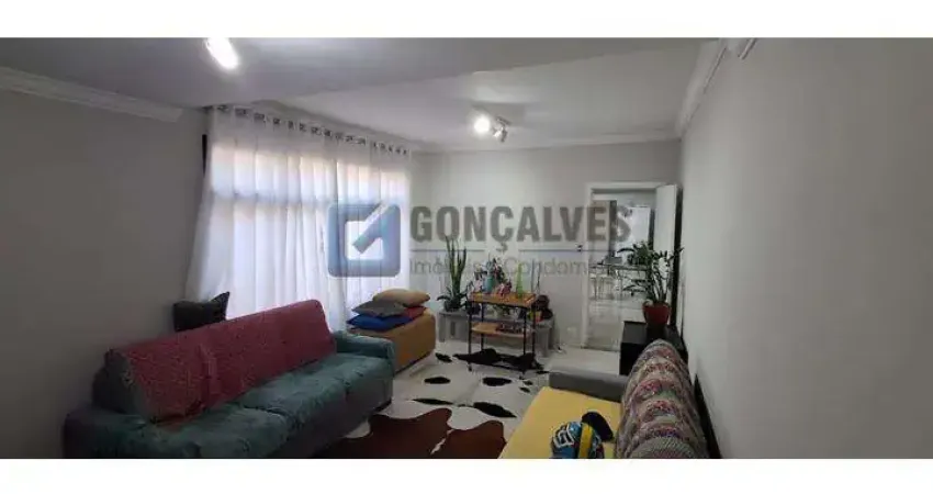 Sobrado à venda no bairro rudge ramos em são bernardo do campo/sp, com 237,27m² e 3 dormitórios.