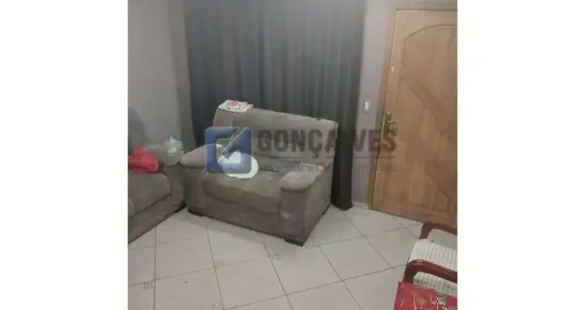 Sobrado á venda, 02 quartos, Oswaldo Cruz. São Caetano do Sul