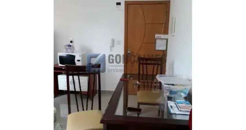 Apartamento com 2 quartos à venda no Parque Oratório em Santo André/SP.