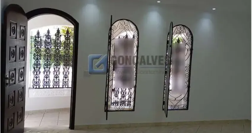 Casa com 3 quartos à venda na Rua Guaporé, Santa Maria, São Caetano do Sul