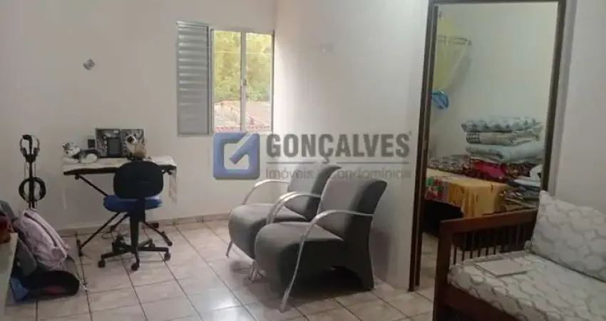 Sobrado com 02 dormitórios 01 suíte a venda - bairro batistini - são bernardo do campo/sp