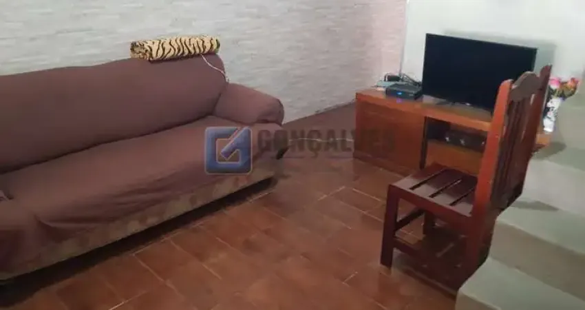 Casa com 02 quartos à venda no bairro jardim thelma, em são bernardo do campo/sp.