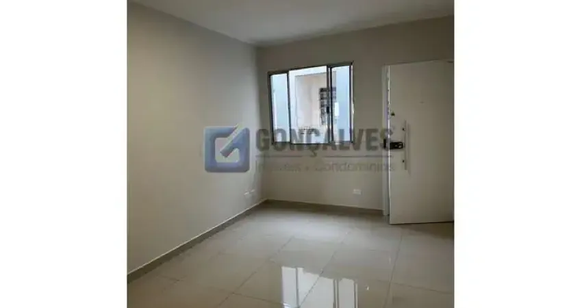 Apartamento com 02 quartos à venda no bairro cerâmica em são caetano do sul/sp.