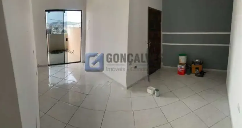 Sobrado com 03 dormitórios à venda no bairro sitio dos vianas, em santo andré/sp.