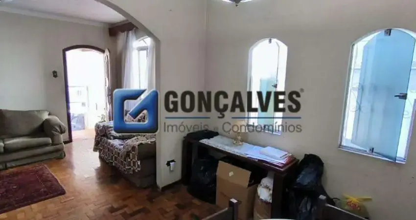 Sobrado Residencial à Venda em São Caetano do Sul (Cerâmica) – 3 Quartos, 3 Banheiros
