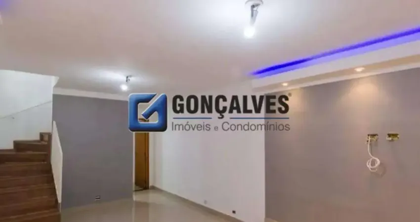 Sobrado residencial frente em JD Pauliceia, SBC - 3 quartos (1 suíte) e 2 vagas