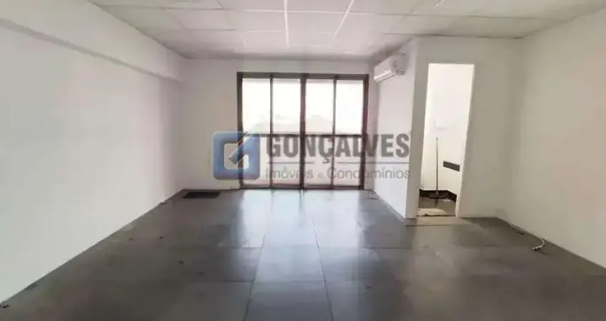Sala Comercial à Venda em Rudge Ramos (SB Campo) – 32m² interna + 32m² externa, 1 vaga