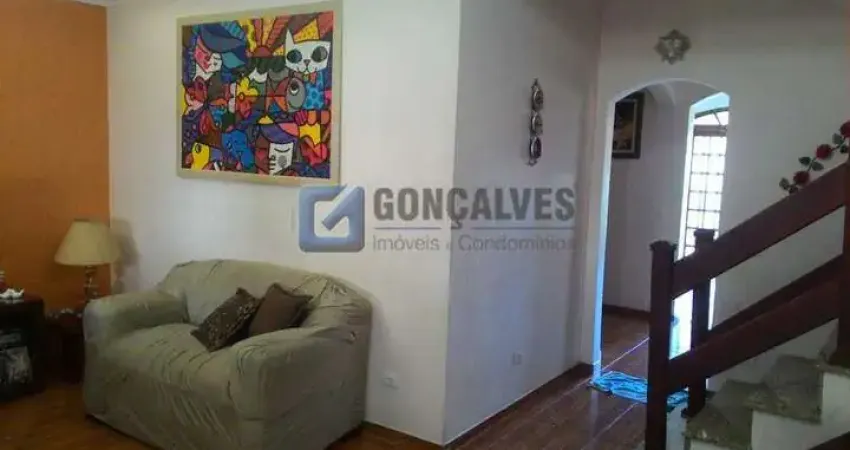 Sobrado 2 suites, 273 mts² no Bairro Campestre em Santo André