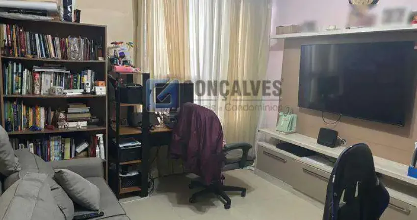 Sobrado Residencial à Venda em Santa Maria, Santo André – 2 suítes, 2 vagas