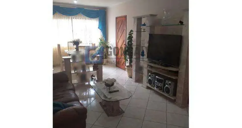 Sobrado Residencial à Venda em São Bernardo do Campo – 3 Quartos, 1 Suíte, 2 Vagas