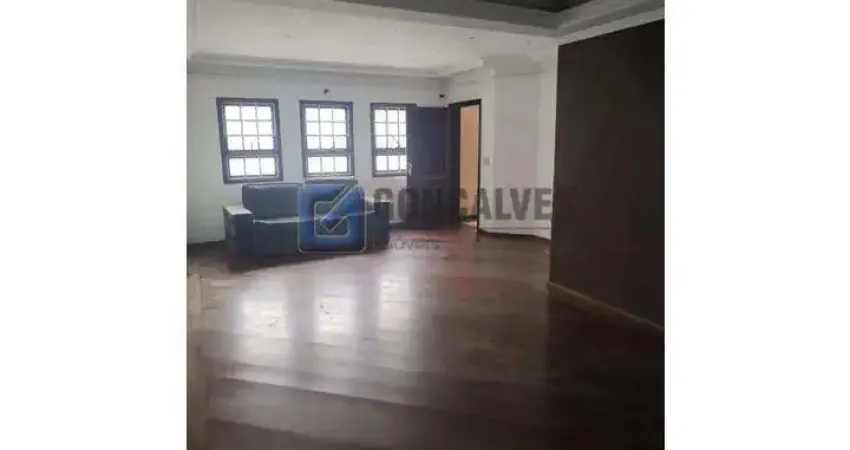 Casa com 3 quartos à venda na Rua Sete de Setembro, Vila Mariza, São Bernardo do Campo