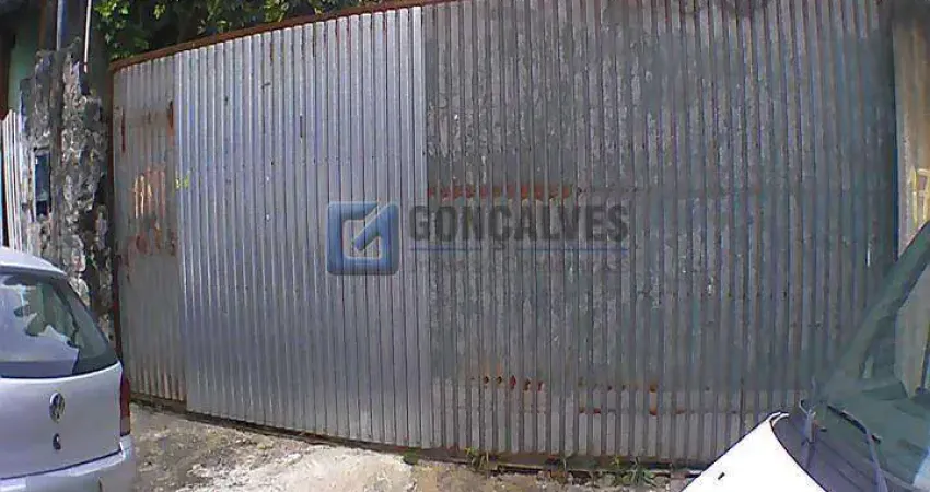 Terreno Comercial de 120 m² à venda em Ferrazópolis, SBC – R$ 300.000