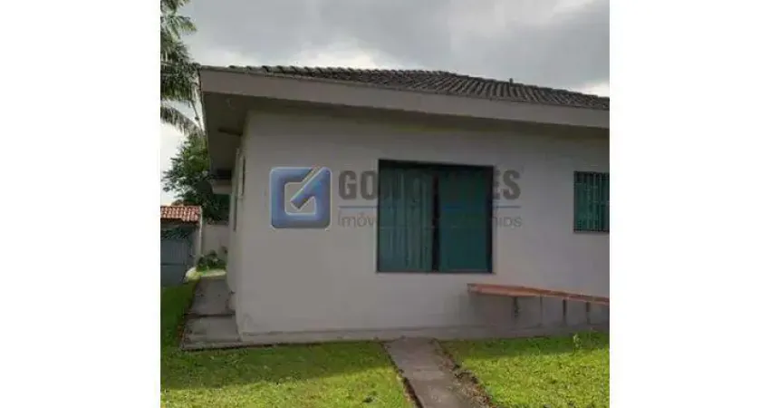 Casa Residencial 3 Qtos, Suíte, 2 Vagas em Riacho Grande, SBC – 220 m² Úteis