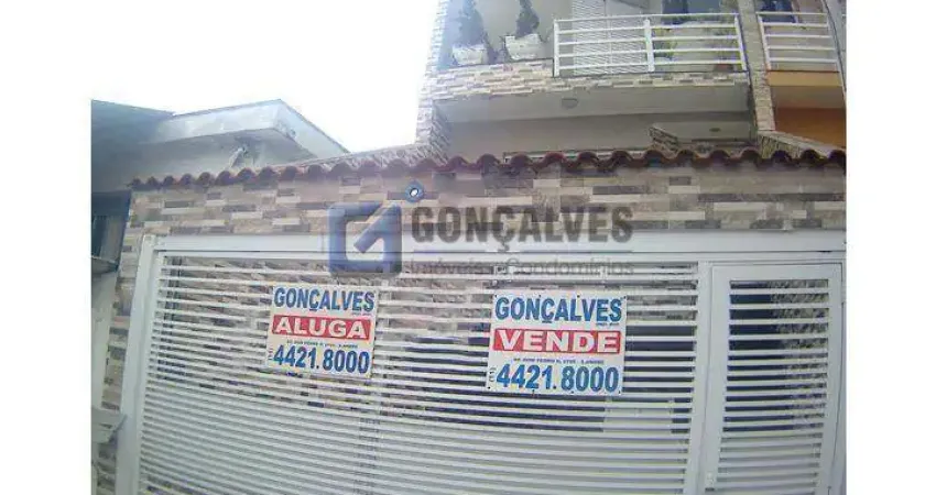 Sobrado 4 dormitórios sendo 3 suites, 204 mts² no Parque Novo Oratório em Santo André