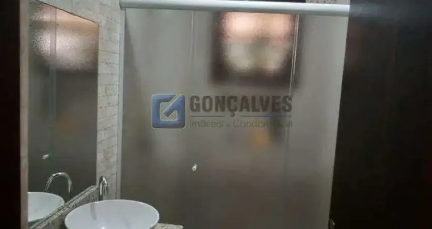 Sobrado à venda em Ferrazópolis, São Bernardo do Campo — 3 dormitórios, 1 vaga