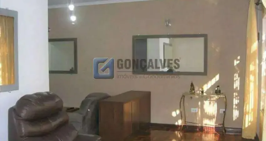 Casa Residencial 3 Quartos (1 Suíte) com 3 Vagas em Rudge Ramos, SBC