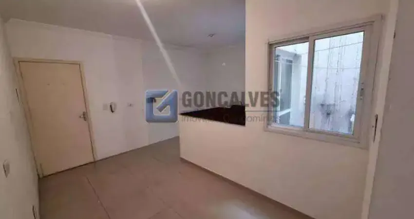 Apartamento 2 Dormitórios com Suíte em Vila Francisco Matarazzo, Santo André – 50m², Porcelanato, Quintal