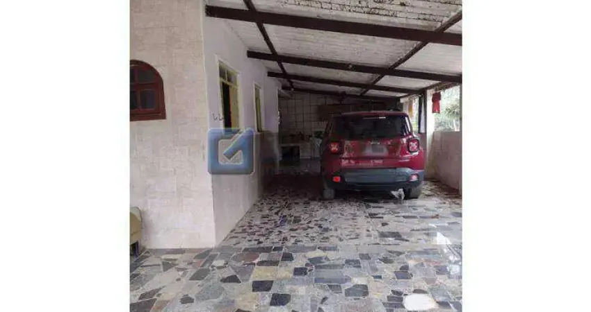 Chácara Rural à Venda em Suzano – Jardim das Lavras II, 2 Quartos, 1 Suíte