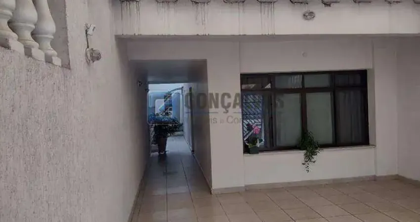 Sobrado Residencial à Venda em Vila Caminho do Mar, SBC – 3 suítes, 2 vagas