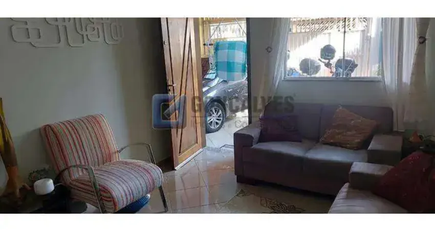 Sobrado à venda no Campestre, Santo André – 3 quartos, 2 vagas